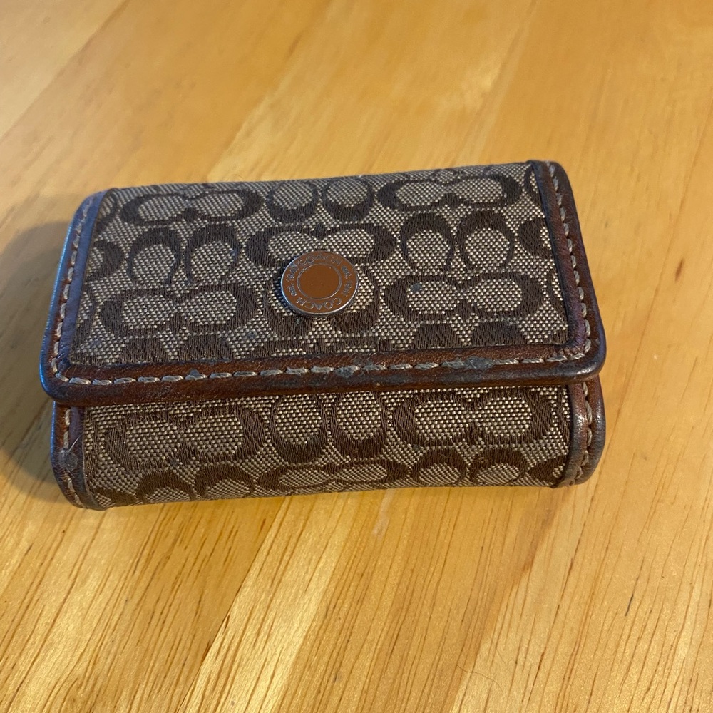 Coach Contact Case